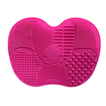 Load image into Gallery viewer, Newest Silicone Brush Cleaner