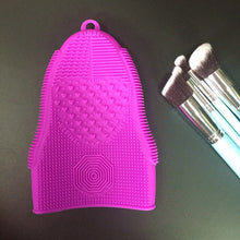 Load image into Gallery viewer, Newest Silicone Brush Cleaner